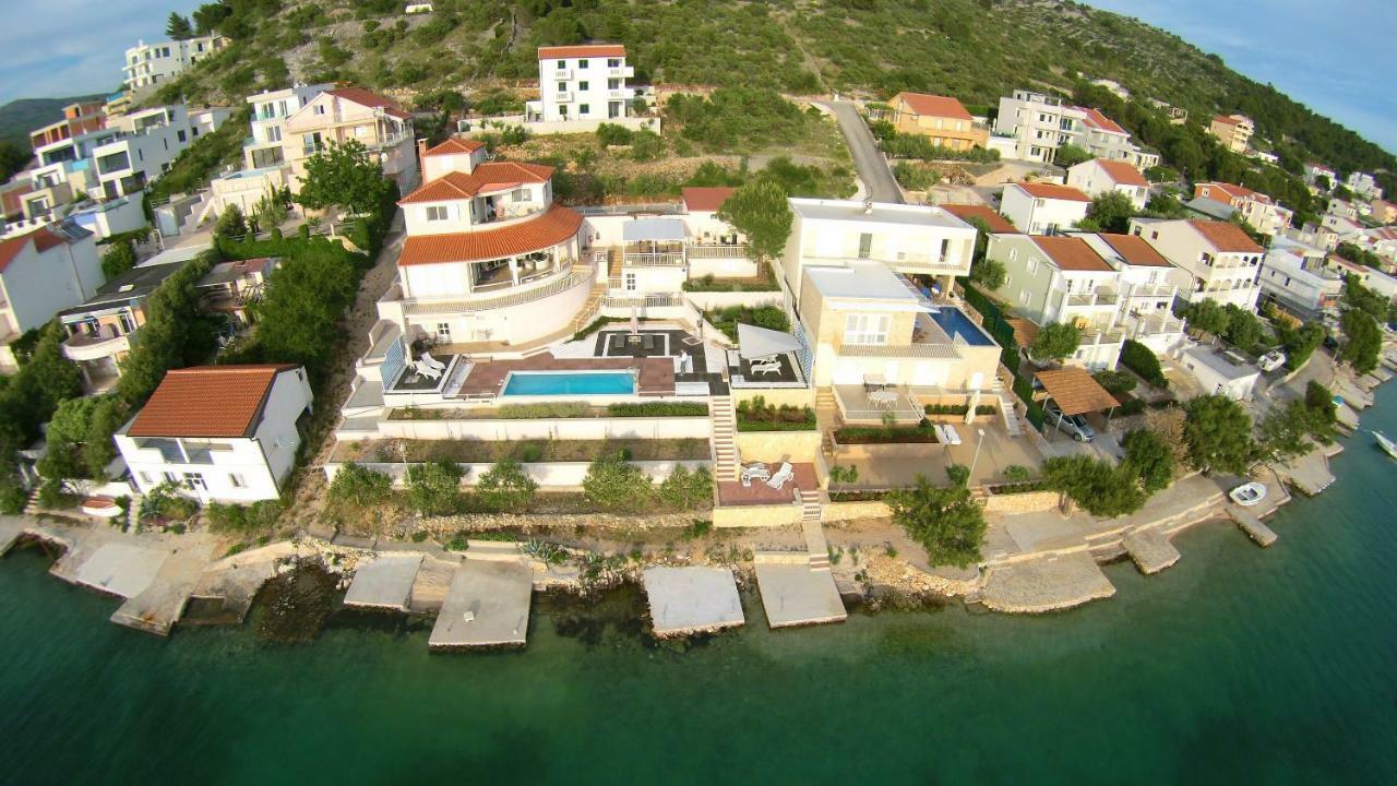Apartment Mirjana Рогозница Екстериор снимка